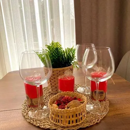 Apartamento Merkezde Havuzlu Bahceli Daire